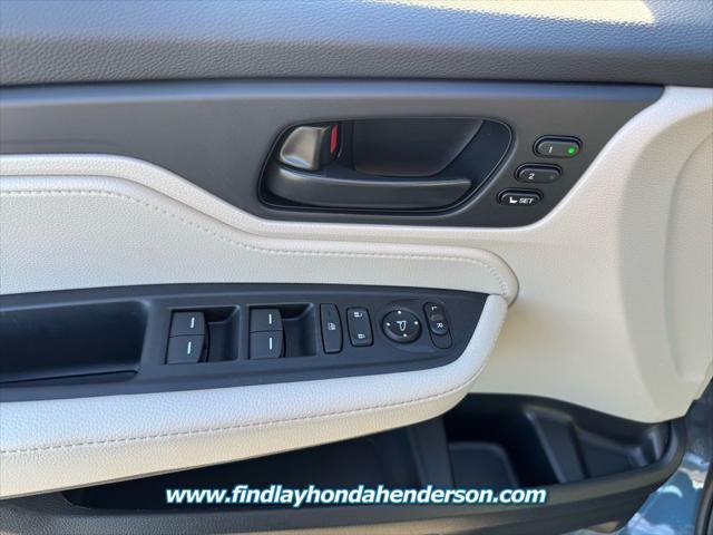 new 2025 Honda Odyssey car, priced at $43,670