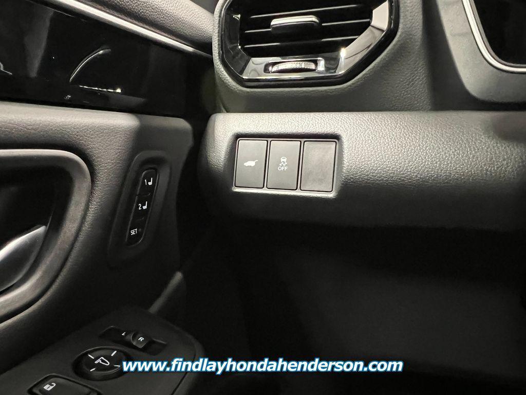 new 2025 Honda Pilot car, priced at $47,550