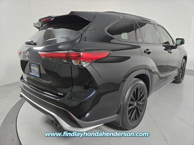 used 2023 Toyota Highlander car, priced at $43,984
