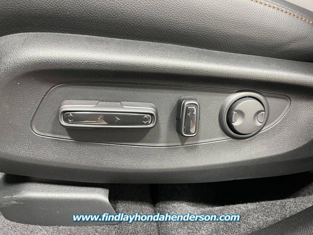 new 2026 Honda CR-V Hybrid car, priced at $43,645