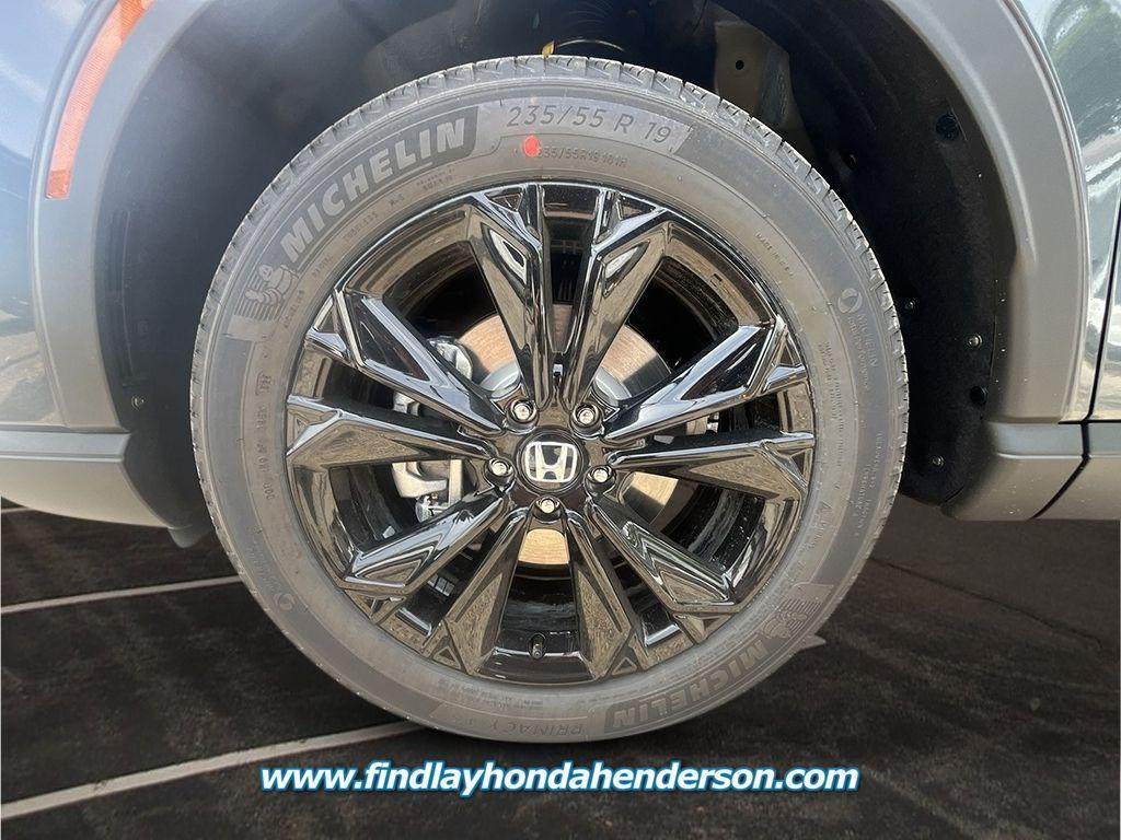 new 2026 Honda CR-V Hybrid car, priced at $43,645