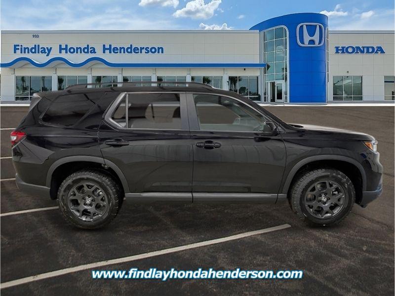 new 2025 Honda Pilot car, priced at $48,716