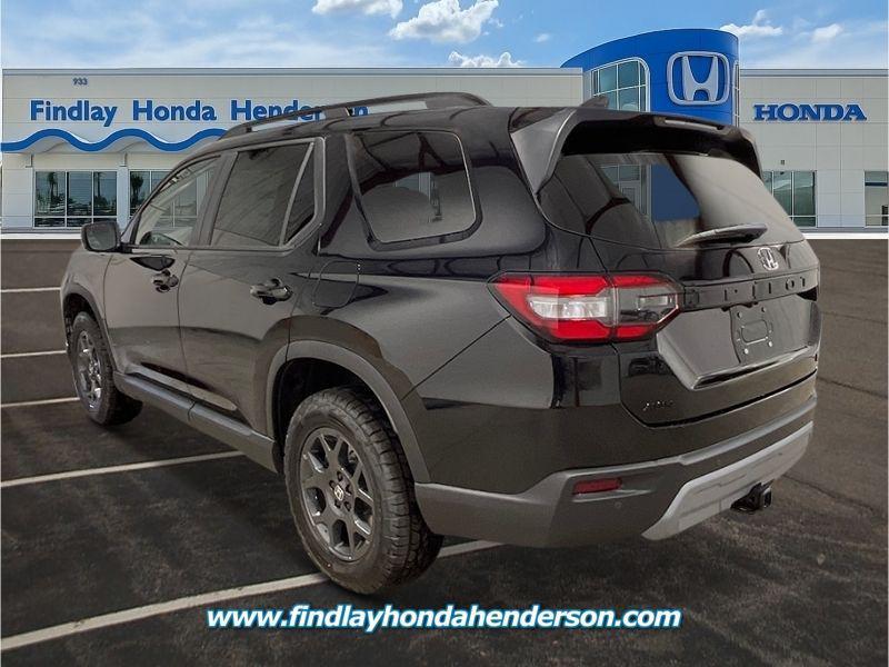 new 2025 Honda Pilot car, priced at $48,716