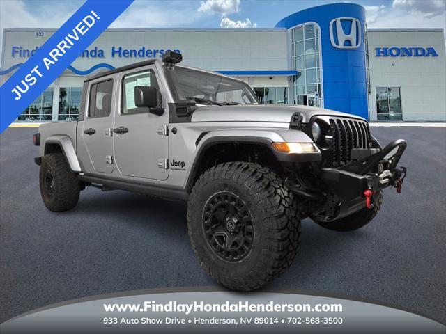 used 2021 Jeep Gladiator car, priced at $31,484