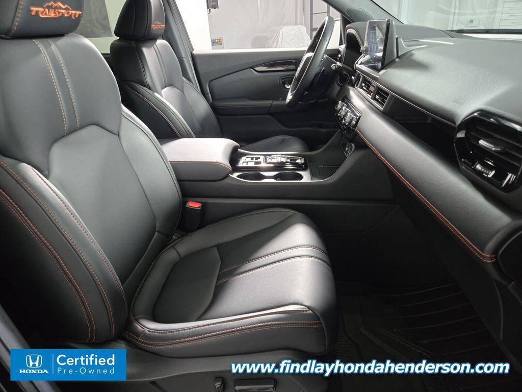 used 2025 Honda Pilot car, priced at $45,984