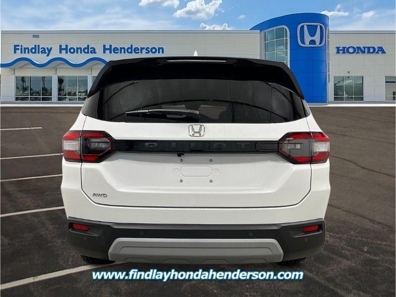 new 2025 Honda Pilot car, priced at $45,182