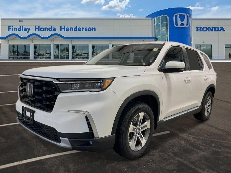 new 2025 Honda Pilot car, priced at $47,550