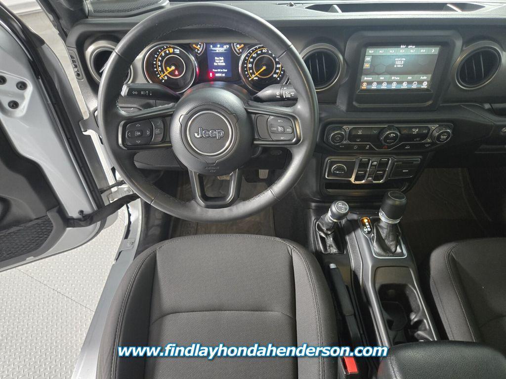 used 2023 Jeep Gladiator car, priced at $30,984