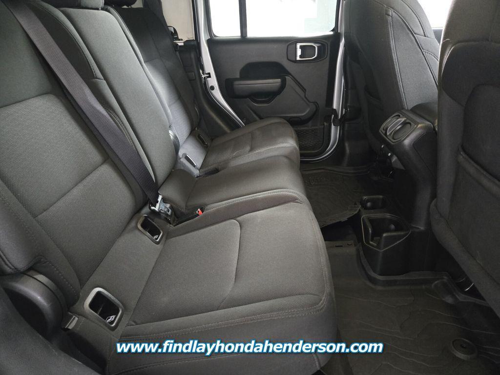 used 2023 Jeep Gladiator car, priced at $30,984