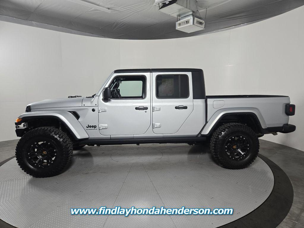used 2023 Jeep Gladiator car, priced at $30,984