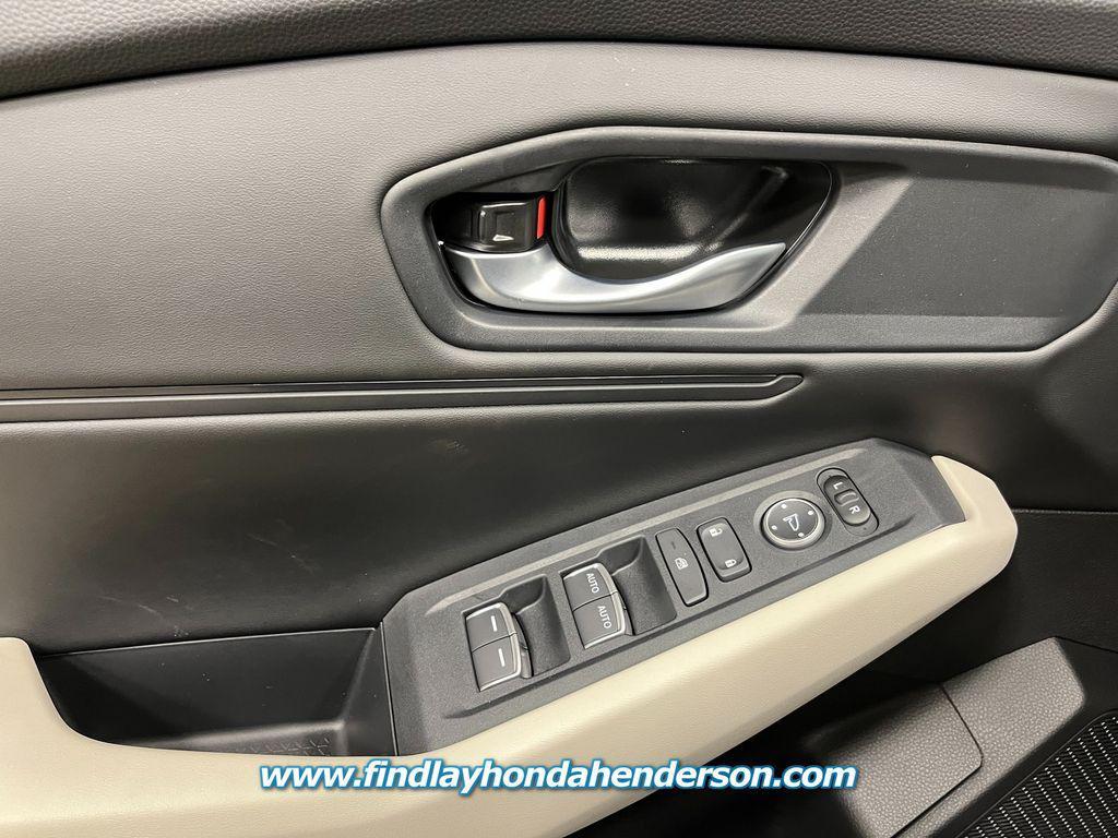 new 2025 Honda Accord car, priced at $31,428