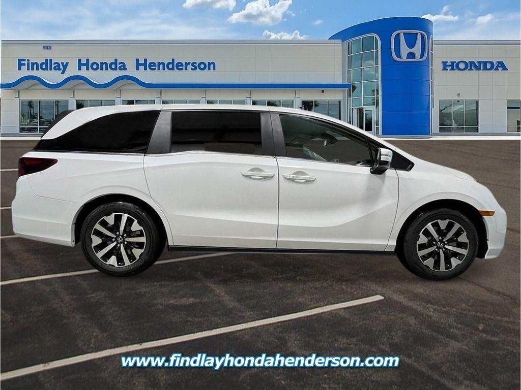 new 2026 Honda Odyssey car, priced at $41,697
