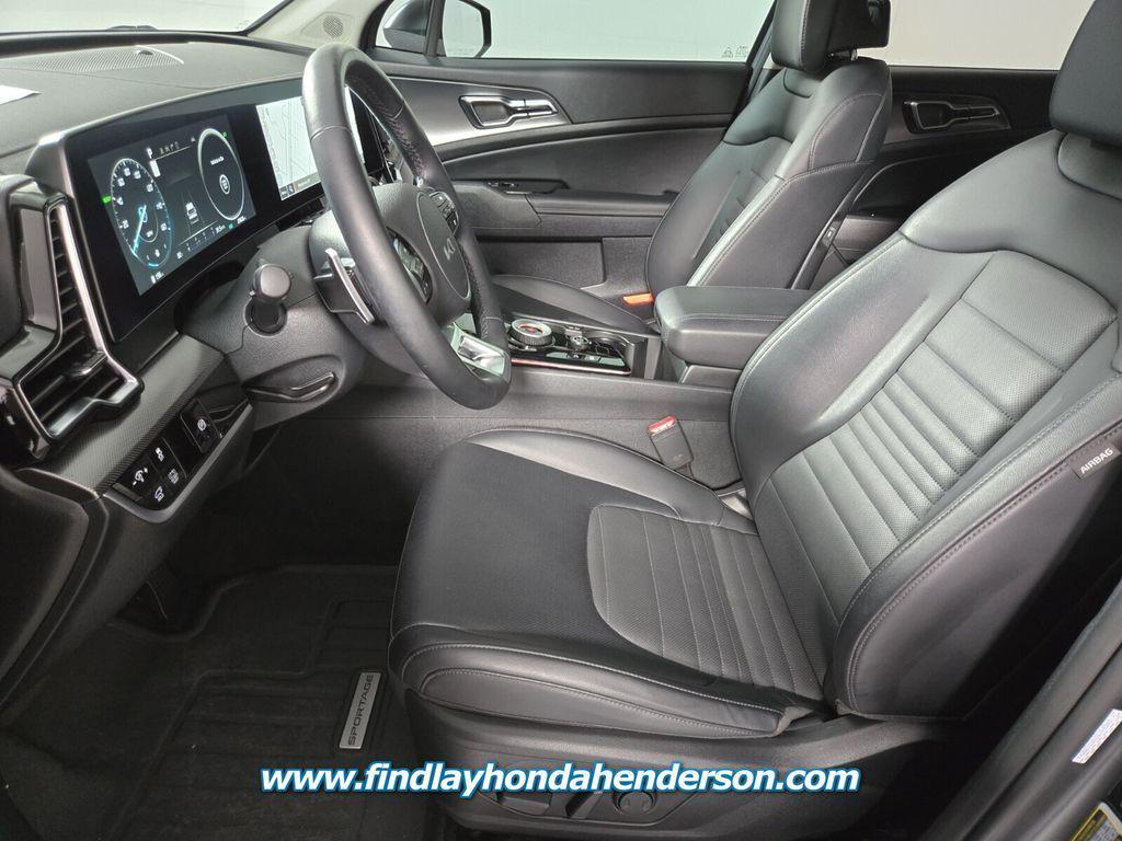 used 2025 Kia Sportage Hybrid car, priced at $33,995