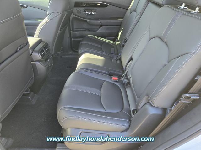 new 2025 Honda Pilot car, priced at $44,526