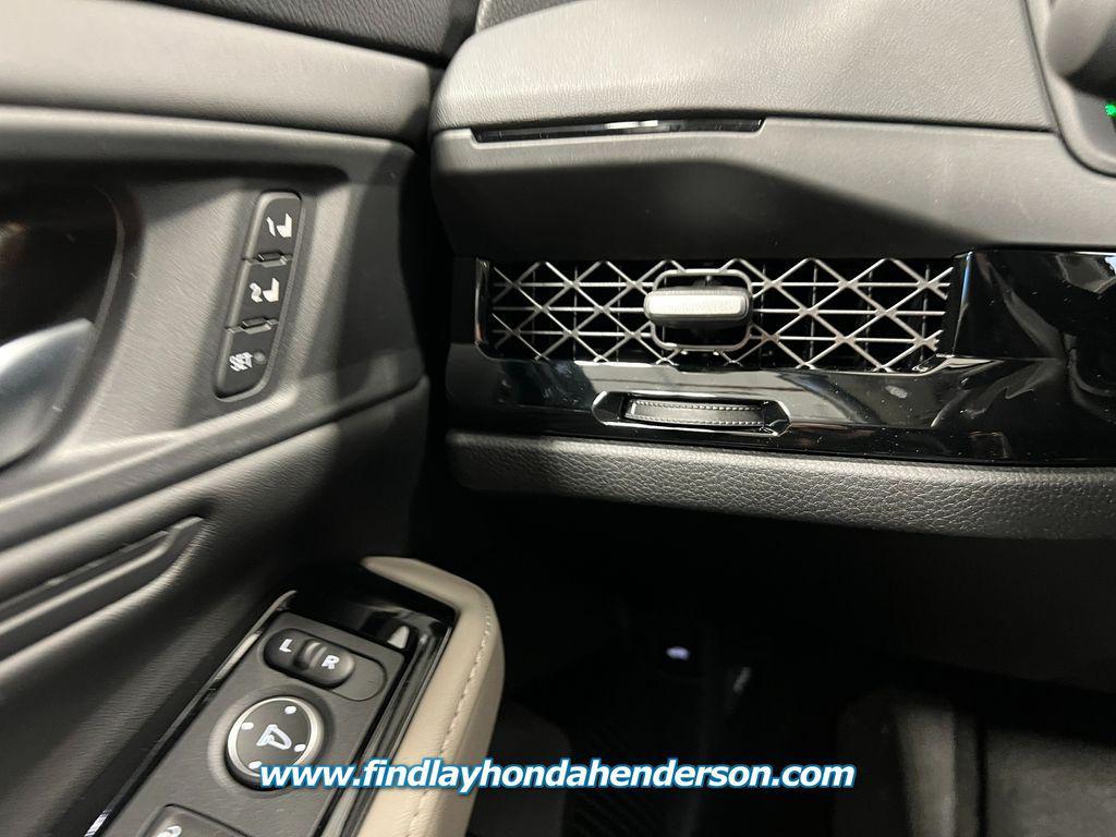 new 2025 Honda Accord Hybrid car, priced at $38,521