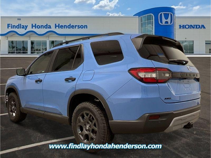 new 2025 Honda Pilot car, priced at $51,830