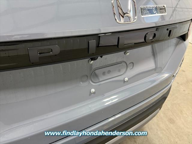 new 2025 Honda Pilot car, priced at $51,505