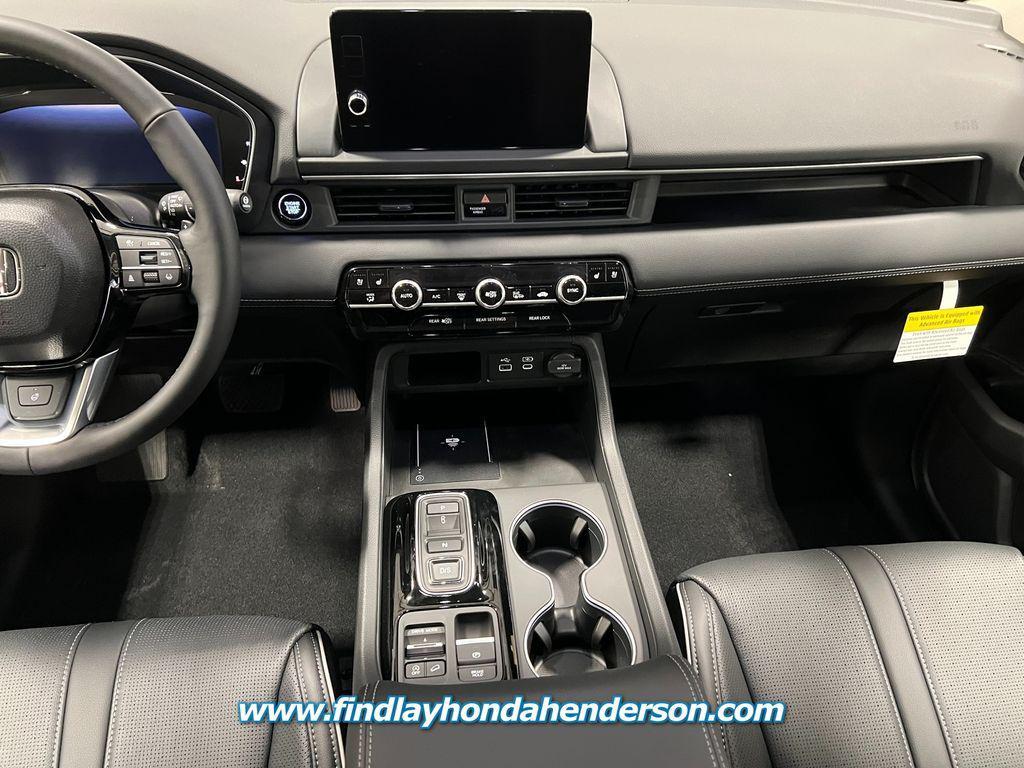 new 2025 Honda Pilot car, priced at $51,196