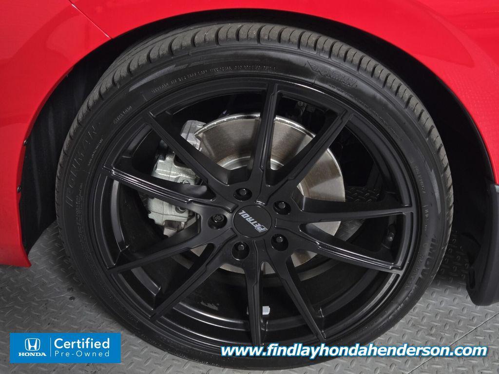 used 2025 Honda Civic Si car, priced at $32,984