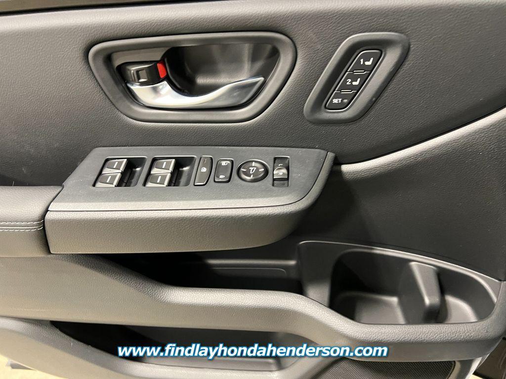 new 2025 Honda Pilot car, priced at $48,220