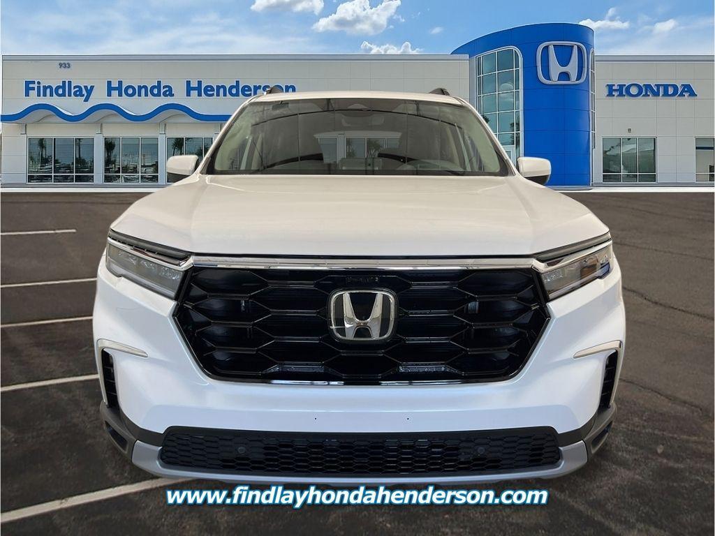 new 2025 Honda Pilot car, priced at $48,220