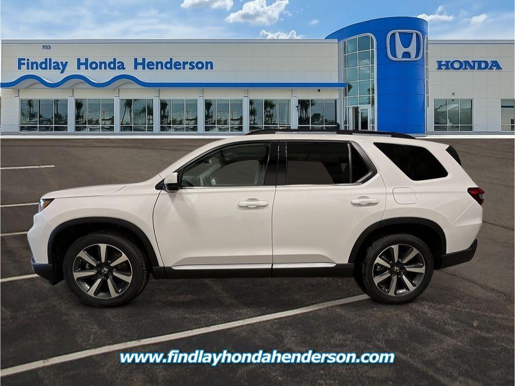 new 2025 Honda Pilot car, priced at $48,220