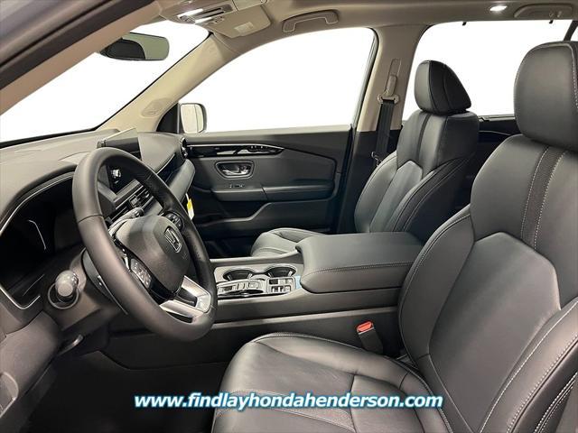 new 2025 Honda Pilot car, priced at $47,231