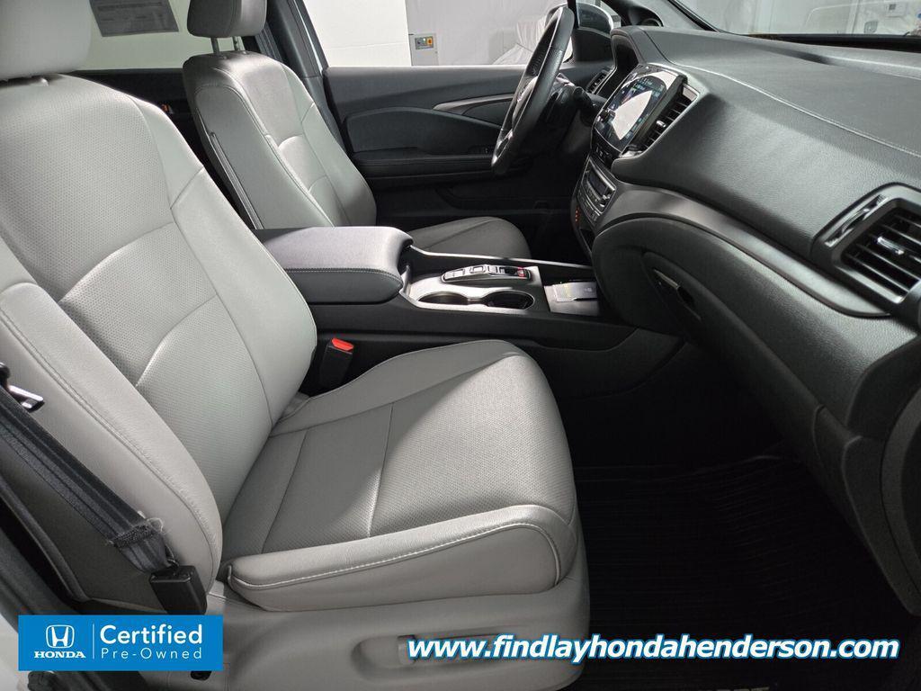 used 2024 Honda Passport car, priced at $34,984