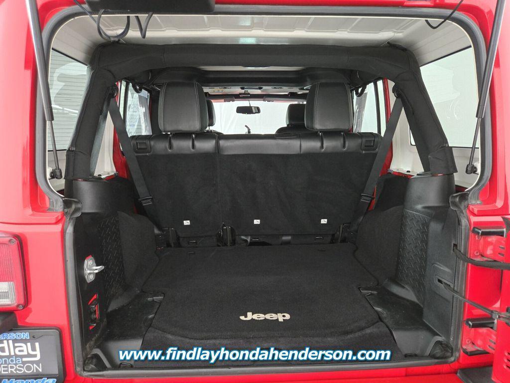 used 2015 Jeep Wrangler Unlimited car, priced at $18,984