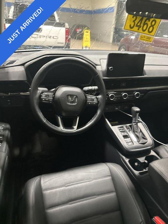 used 2025 Honda CR-V car, priced at $34,995