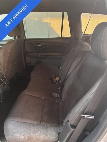 used 2022 Honda Pilot car, priced at $31,995
