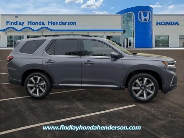 new 2025 Honda Pilot car, priced at $48,950