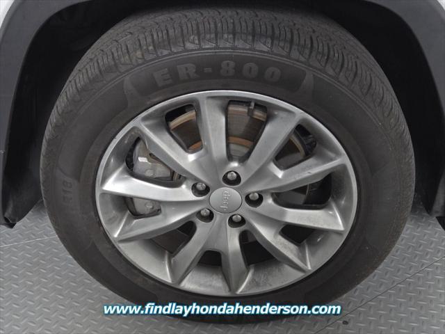 used 2018 Jeep Cherokee car, priced at $13,984