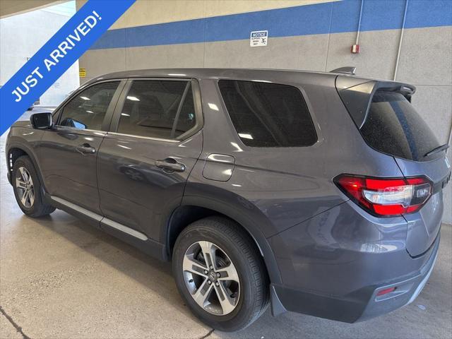 used 2023 Honda Pilot car, priced at $36,995