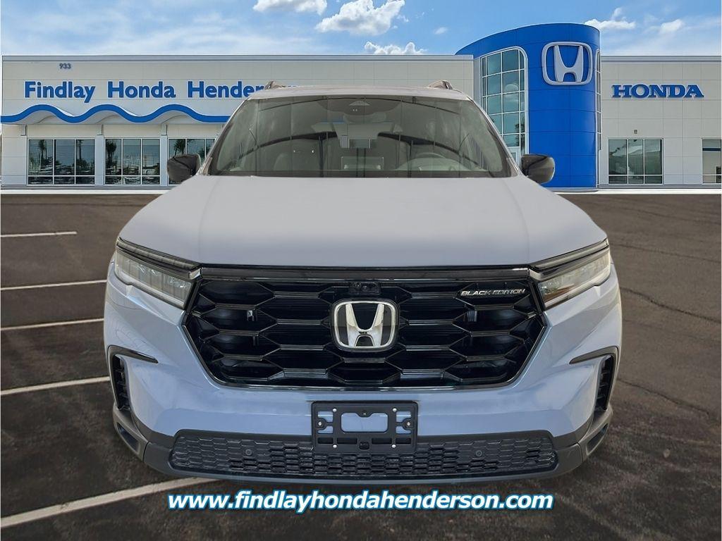 new 2025 Honda Pilot car, priced at $51,659