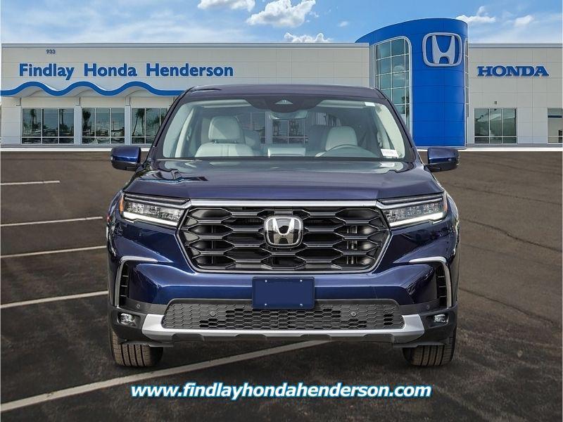 new 2025 Honda Pilot car, priced at $43,314