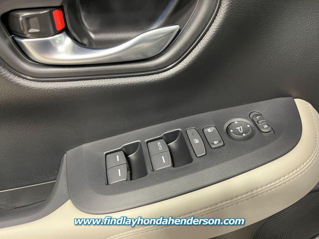 new 2026 Honda HR-V car, priced at $28,047