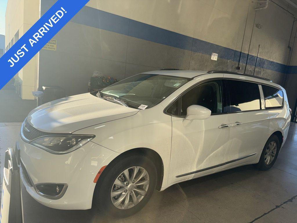 used 2019 Chrysler Pacifica car, priced at $12,995
