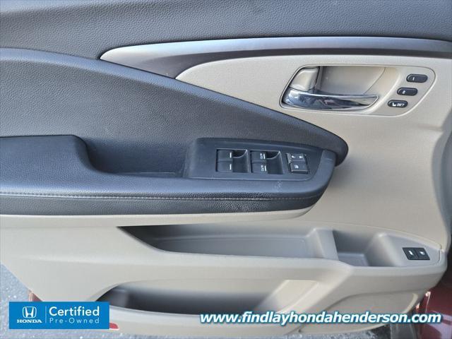 used 2022 Honda Pilot car, priced at $33,984