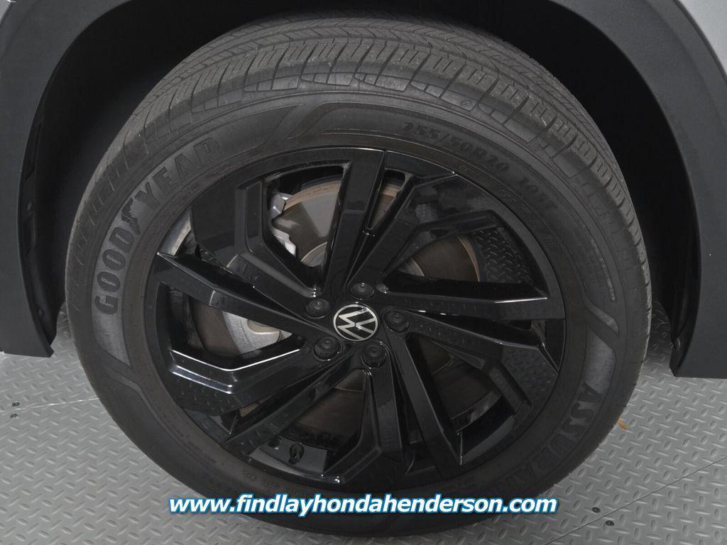 used 2022 Volkswagen Atlas car, priced at $25,984