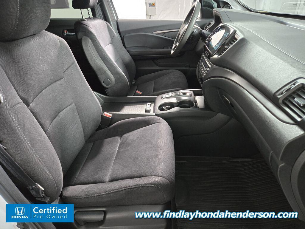 used 2022 Honda Pilot car, priced at $29,984