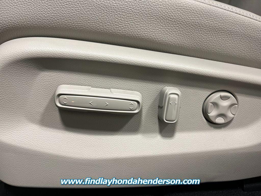 new 2026 Honda Odyssey car, priced at $42,465