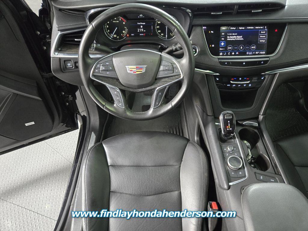 used 2021 Cadillac XT5 car, priced at $29,984
