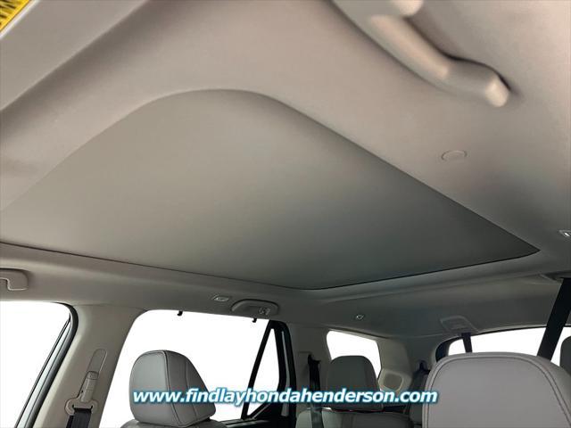 new 2025 Honda Pilot car, priced at $51,050