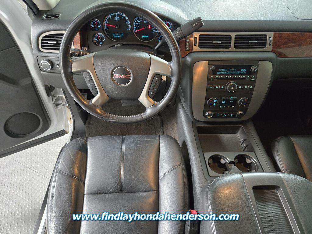 used 2014 GMC Yukon XL car, priced at $15,984