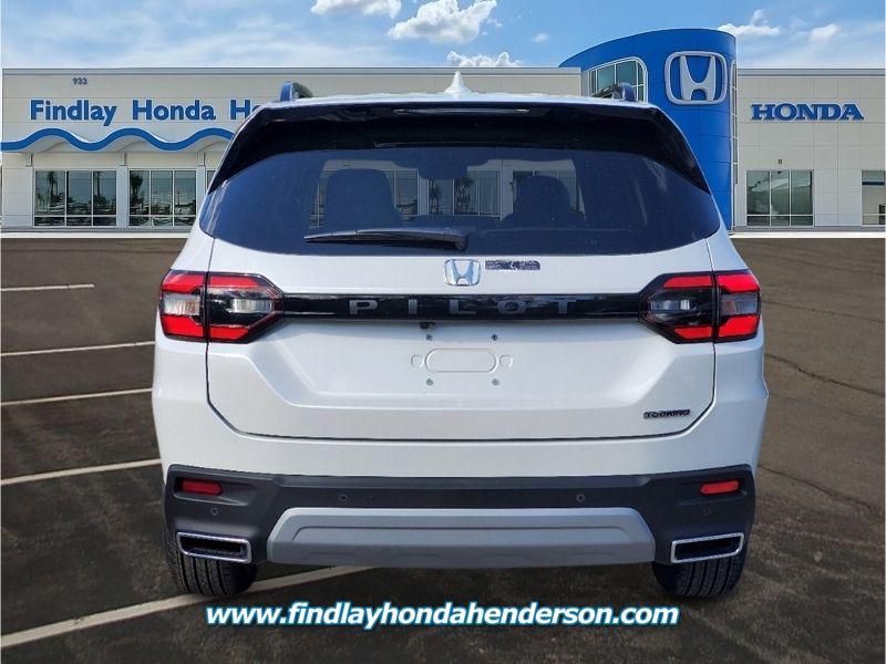 new 2025 Honda Pilot car, priced at $49,405