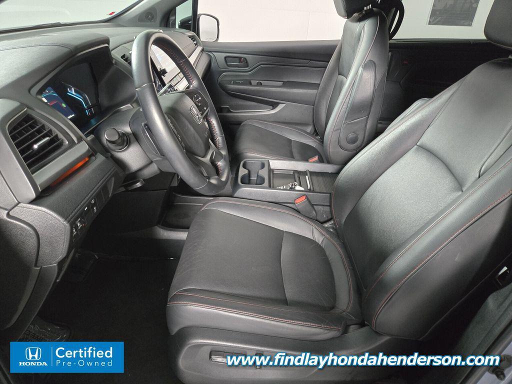 used 2023 Honda Odyssey car, priced at $34,984