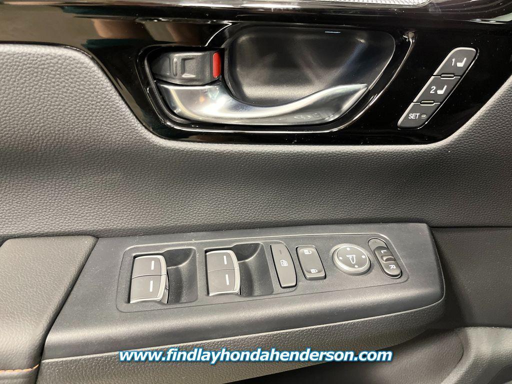 new 2026 Honda CR-V Hybrid car, priced at $41,050