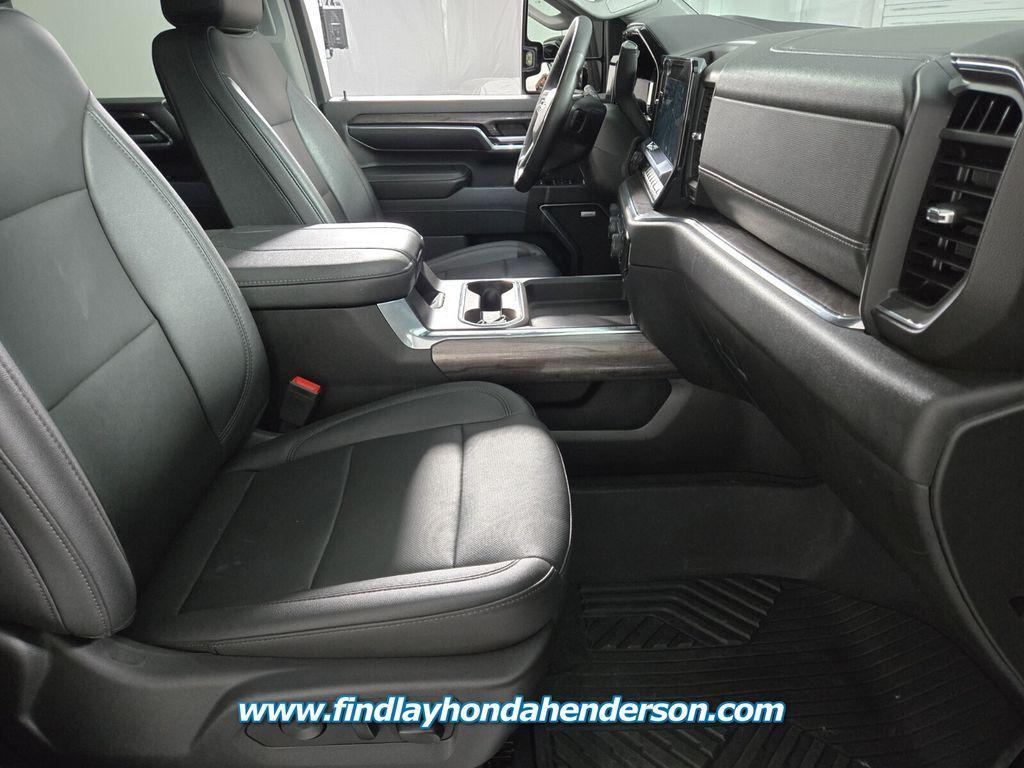 used 2024 Chevrolet Silverado 2500 car, priced at $67,984