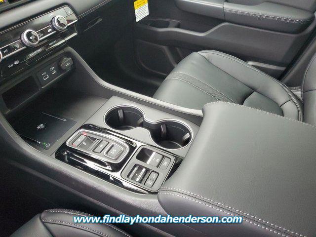 new 2025 Honda Pilot car, priced at $48,950